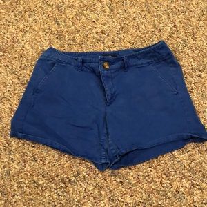 American Eagle midi stretch shorts